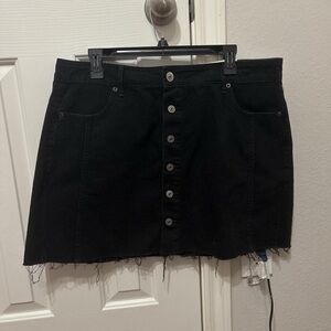 American Eagle Black Button-Up Denim Skirt